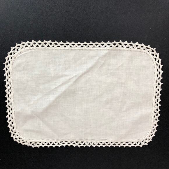 Doily Lot of7, White Ivory Vintage Cottage Cabin Lace Chair Back Handkerchief - Picture 2 of 14